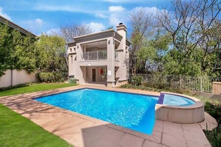 2 Bedroom Apartment in Eagle Canyon Golf Estate