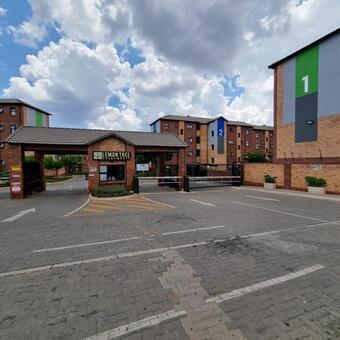 2 Bedroom Apartment in La Montagne