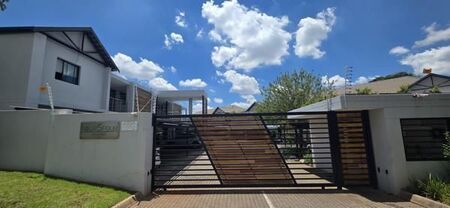 1 Bedroom Apartment in Menlo Park