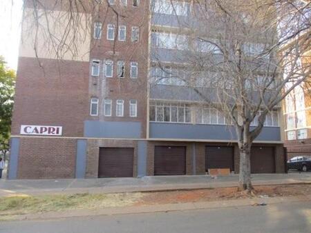 1.5 Bedroom Apartment in Sunnyside