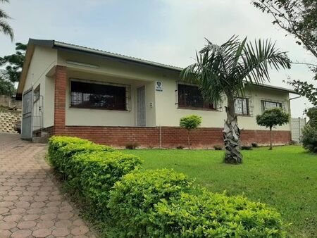 3 Bedroom house to rent in Silverglen, Chatsworth