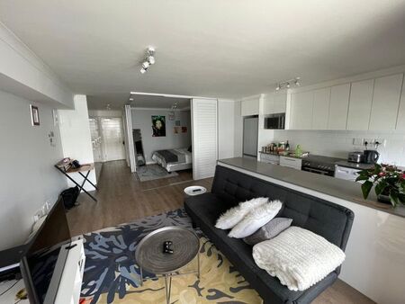 1 Bedroom apartment to rent in Observatory, Cape Town
