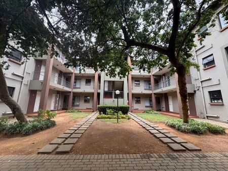 2 Bedroom apartment to rent in North Riding, Randburg