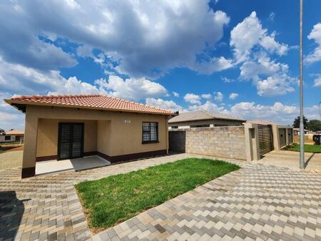 4 Bedroom house to rent in Albertsdal, Alberton