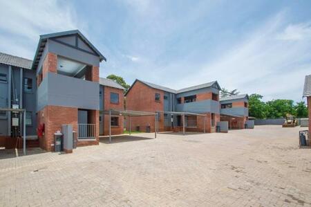 2 Bedroom Apartment in Ruimsig