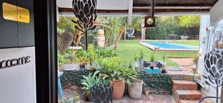 1 Bedroom House in Waterkloof Ridge