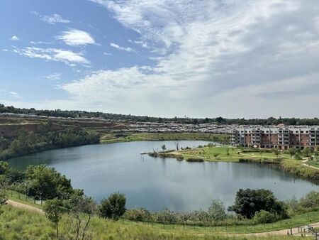 2 Bedroom Apartment in Waterkloof