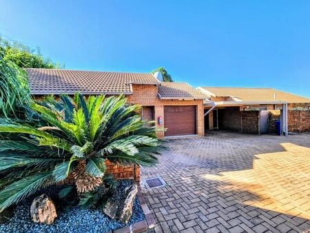 2 Bedroom Townhouse in Doornpoort