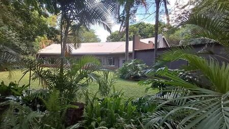 9 Bedroom House in Strydfontein