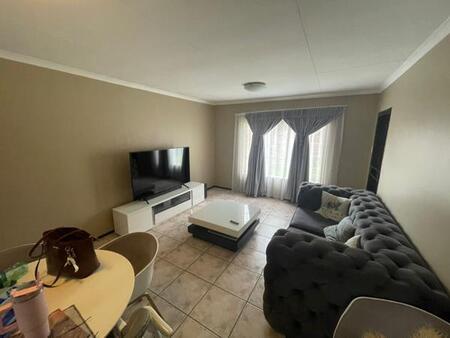 3 Bedroom Simplex in Fourways