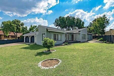 3 Bedroom House in Wendywood