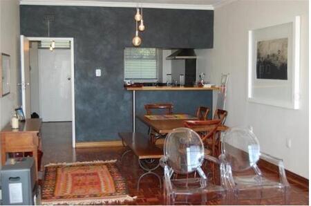 2 Bedroom Apartment in Illovo