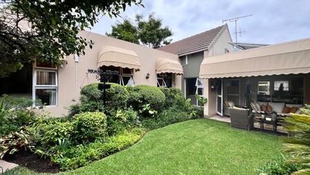 3 Bedroom House in Cedar Lakes