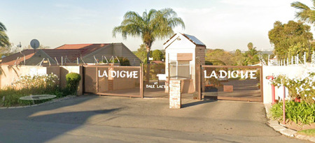 3 Bedroom Townhouse in Randpark Ridge