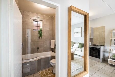 2 Bedroom Apartment in Oakdene