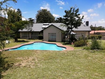 4 Bedroom House in Meredale