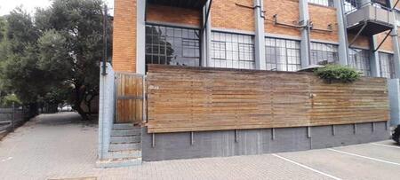 1.5 Bedroom Apartment in Braamfontein