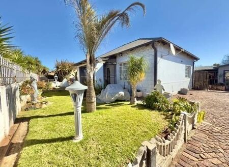 3 Bedroom House in Brakpan Central
