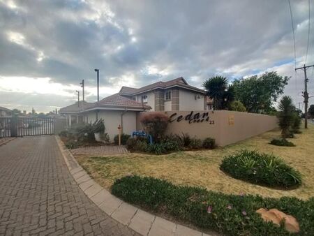 2 Bedroom Townhouse in Brentwood Park