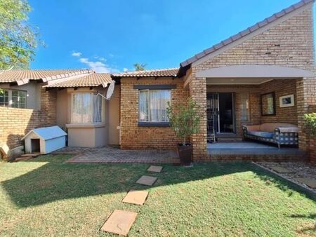 2 Bedroom Townhouse in Monavoni