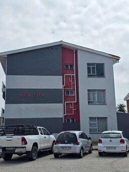 2 Bedroom Apartment in Newton Park