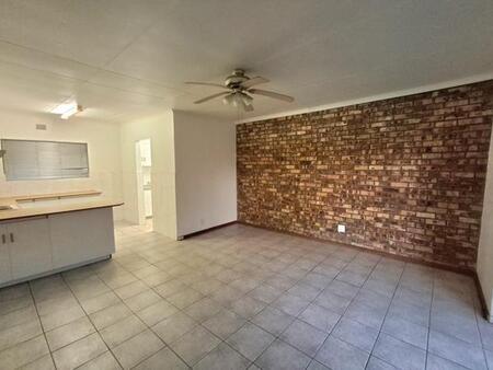 2 Bedroom Flat in Birdswood