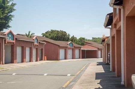 3 Bedroom Duplex in Arboretum