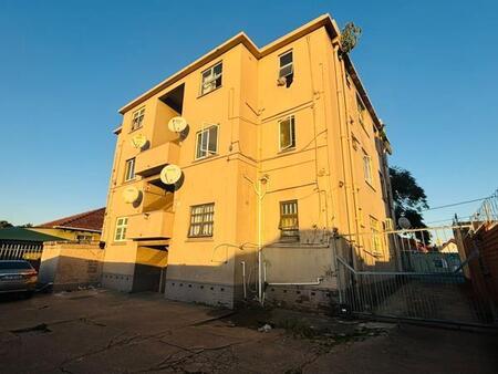 1.5 Bedroom Apartment in Umbilo