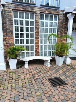 3 Bedroom Townhouse in Morningside