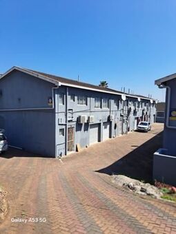 3 Bedroom Apartment in Overport