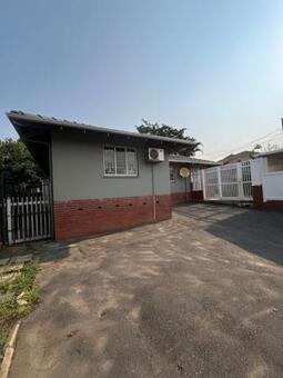 3 Bedroom House in Overport