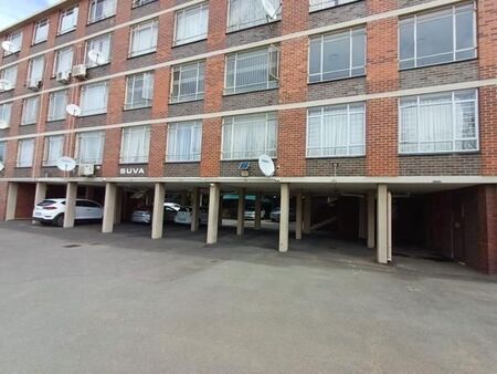 2 Bedroom Apartment in Essenwood