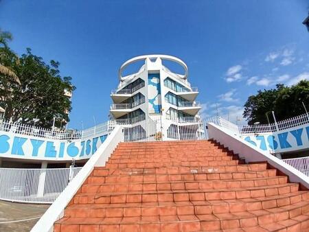 3 Bedroom Apartment in Musgrave