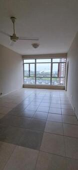 2.5 Bedroom Apartment in North Beach