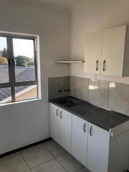 1.5 Bedroom Apartment in Sydenham