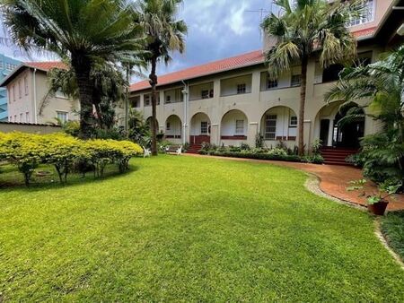 2 Bedroom Apartment in Essenwood