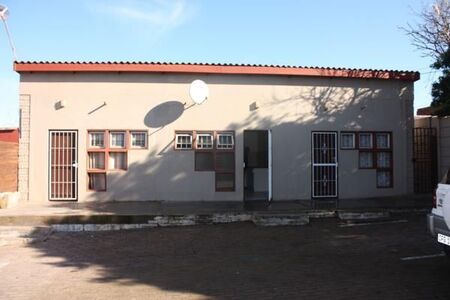 1 Bedroom Flat in Vredenburg