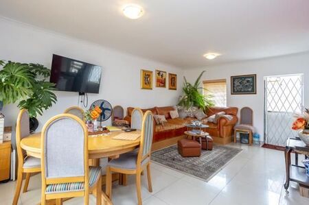 2 Bedroom House in Muizenberg