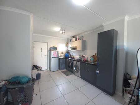 1 Bedroom Apartment in Burgundy Estate