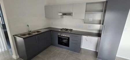 2 Bedroom Apartment in Burgundy Estate