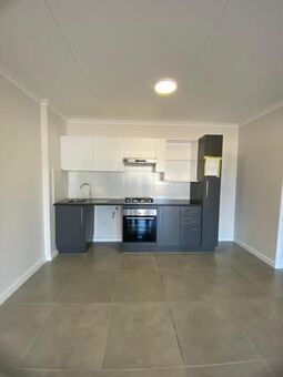 1 Bedroom Apartment in Burgundy Estate