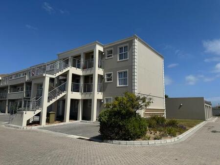 2 Bedroom Apartment in Melkbosstrand