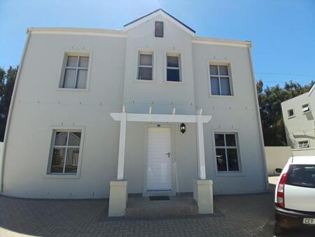 4 Bedroom House in Stellenbosch Central