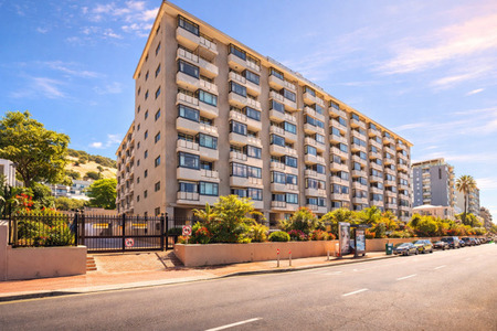 2 Bedroom Apartment in Green Point