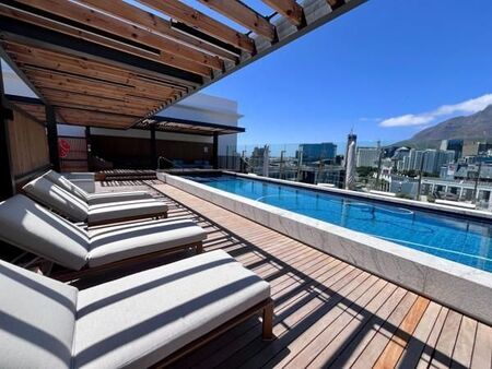 1 Bedroom Apartment in Waterfront