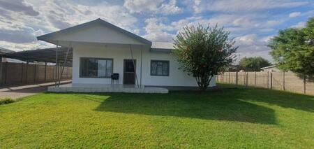 3 Bedroom House in Die Rand