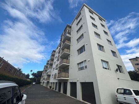 2 Bedroom apartment to rent in Plumstead, Cape Town