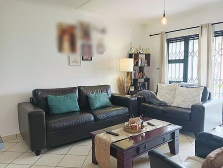 2 Bedroom apartment to rent in Burgundy Estate, Milnerton