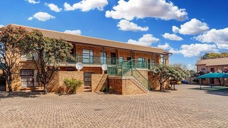 1 Bedroom apartment to rent in Linden, Randburg