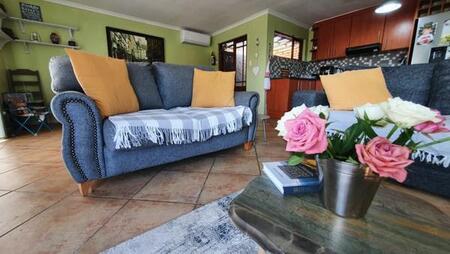 2 Bedroom House in Gamtoos Mouth